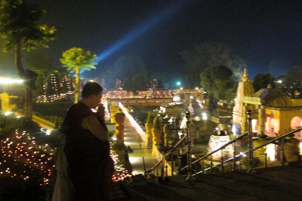 Suma Guest House Bodh Gaya Ngoại thất bức ảnh