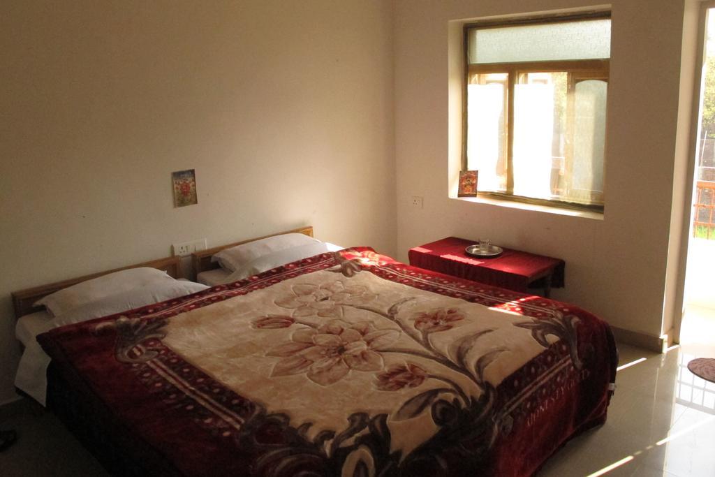 Suma Guest House Bodh Gaya Phòng bức ảnh