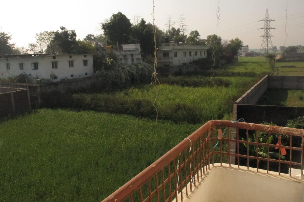 Suma Guest House Bodh Gaya Phòng bức ảnh