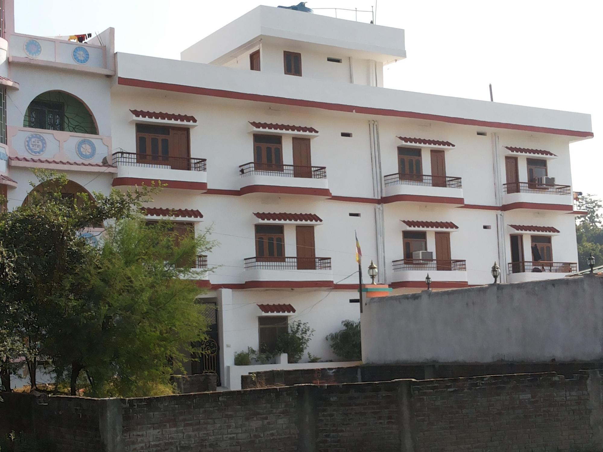 Suma Guest House Bodh Gaya Ngoại thất bức ảnh